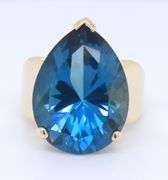 Charming Yellow Gold 19ct Pear Shaped Blue Topaz Cocktail Ring