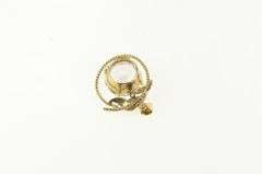 14K Yellow Gold Solitaire Rope Trim Leaf Design Statement Pendant