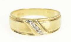14K Yellow Gold Men's Classic Diamond Wedding Band Ring