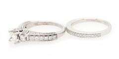 Vera Wang 1.50ctw Princess and Round Diamond Three Stone Straight Bridal Set in 14K