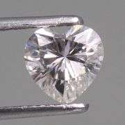 GORGEOUS 0.25 CARAT HEART CUT DIAMOND LOOSE GEMSTONE- D/E COLOR- VVS1