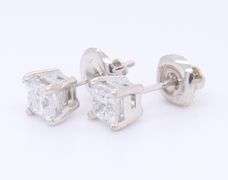 Brilliant White Gold 0.96ctw Princess Cut Diamond Stud Earrings