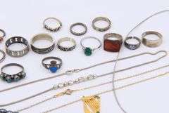 Lot of Vintage 925 Sterling Silver Miscellaneous Jewelry