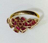 14KT SOLID YELLOW GOLD & RUBY COCKTAIL RING