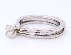 Sparkling White Gold 0.40ct Round Brilliant Cut Diamond Solitaire Wrap Ring