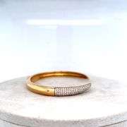 18K YELLOW GOLD OPEN BANGLE WITH DIAMONDS