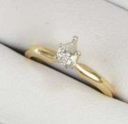 14K Yellow Gold 0.27 Ct Pear Diamond Solitaire Engagement Ring