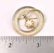 Cute Pearl Pin In 14K Yellow Gold
