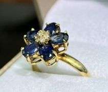 14KT SOLID YELLOW GOLD, BLUE SAPPHIRE, & DIAMOND RING