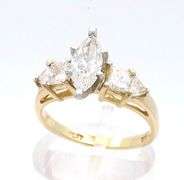 STUNNING 14KT SOLID YELLOW GOLD DIAMOND ENGAGEMENT RING
