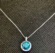 MAGNIFICENT 14K WHITE GOLD BLUE AND WHITE DIAMOND PENDANT NECKLACE