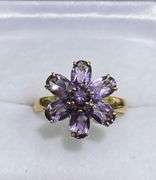 14KT SOLID YELLOW GOLD & AMETHYST FLOWER RING