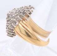 Dazzling Diamond Cluster Yellow Gold Ring