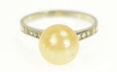 14K White Gold 1950's Pearl Diamond Accent Classic Vintage Ring
