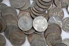 100 Nicer 1943 Steel Cents.