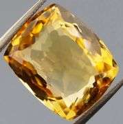 Striking 9.50ct golden yellow Citrine