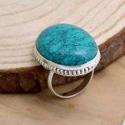 Pretty Lab Turquoise gemstone Oval Ring