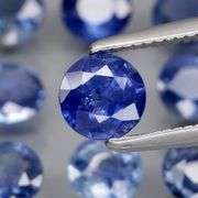 Heated only! 4.23ct top blue sapphire set