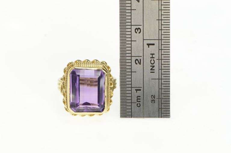 14K Yellow Gold Emerald Cut Amethyst Vintage Cocktail Ring