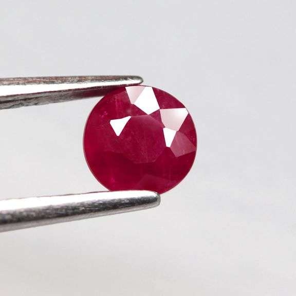 Rich .84ct top red Ruby