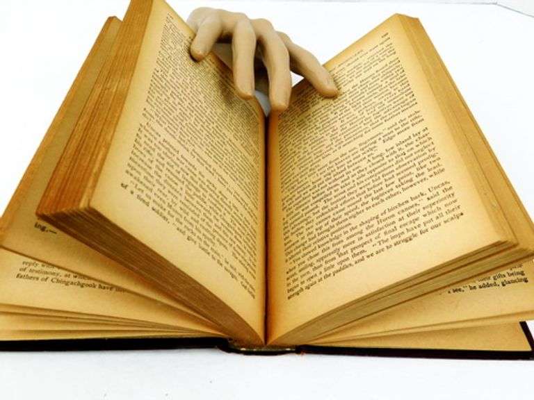 1889 the Last of the Mohicans Antique Book