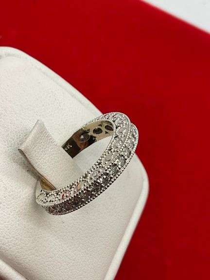 CERTIFIED BRAND NEW 14K WHITE GOLD AND DIAMOND RING