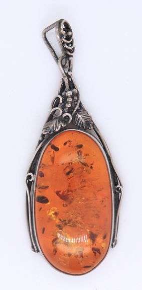 Art Deco 925 Sterling Silver Amber Pendant
