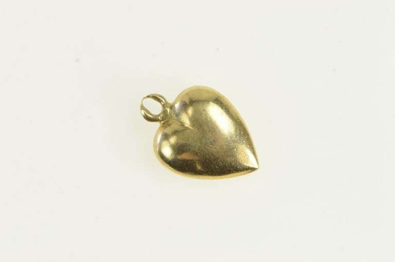14K Yellow Gold Puffy Heart Forget Me Not Love Vintage Charm/Pendant