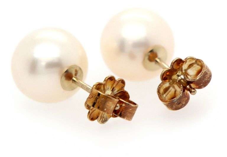 Tiffany & Co. 9.50MM Cultured Pearl Stud Earrings in Sterling