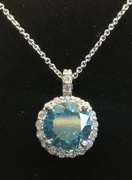 MAGNIFICENT 14K WHITE GOLD BLUE AND WHITE DIAMOND PENDANT NECKLACE