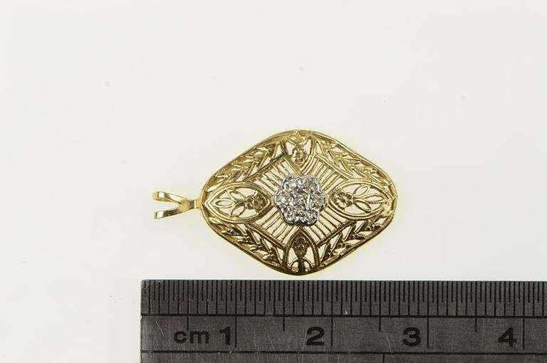 14K Yellow Gold Art Deco Diamond Filigree Ornate Floral Pendant