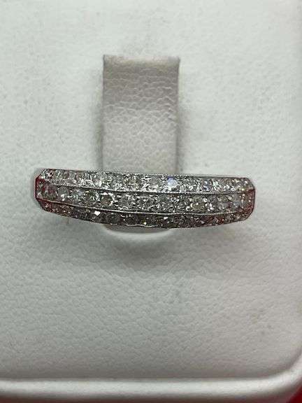CERTIFIED BRAND NEW 14KT SOLID WHITE GOLD DIAMOND RING