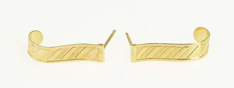 14K Yellow Gold Squared Curved Bar Striped Vintage Statement Earrings