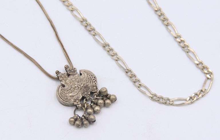 Lot of 2 Vintage 925 Sterling Silver Chains