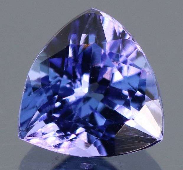 Eye catching 1.26ct blue violet Tanzanite