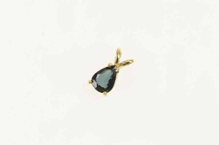14K Yellow Gold Pear Natural Sapphire Vintage Classic Pendant