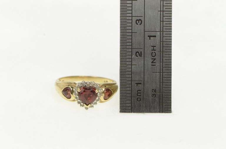 10K Yellow Gold Heart Garnet Diamond Halo Love Romantic Ring