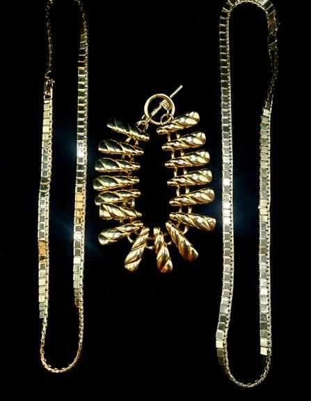 2 Matching Monet Necklaces and Anne Klein Bracelet