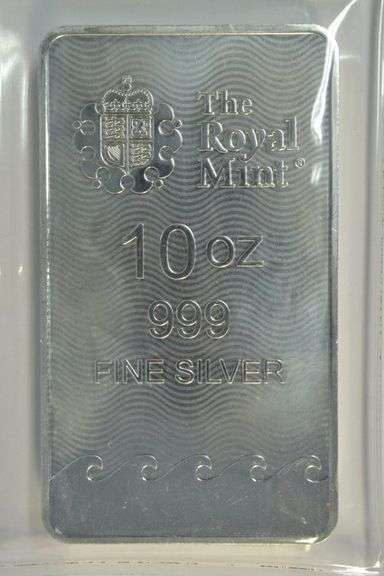 Beautiful Royal Mint Britannia pure .999 fine silver 10 Troy Oz bar