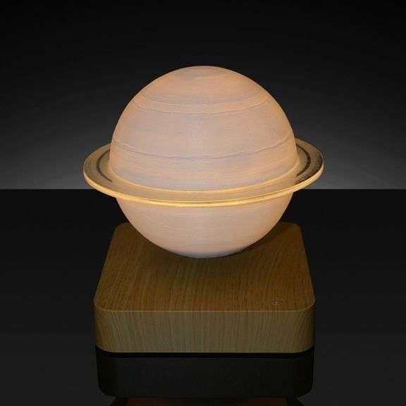 Levitating Saturn Lamp