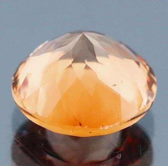 Outstanding 4.92ct bi-color Brazilian Topaz solitaire
