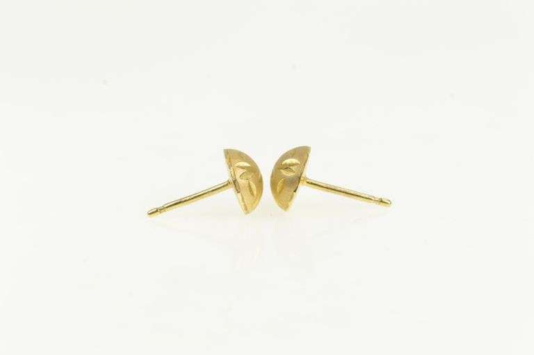 14K Yellow Gold Grooved Pattern Domed Vintage Stud Earrings