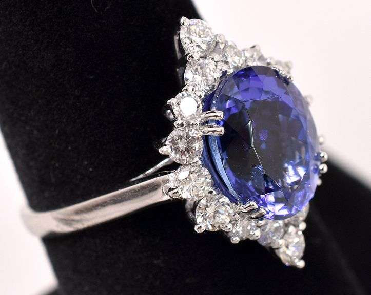 Lavish Tanzanite and Diamond Ring in Platinum