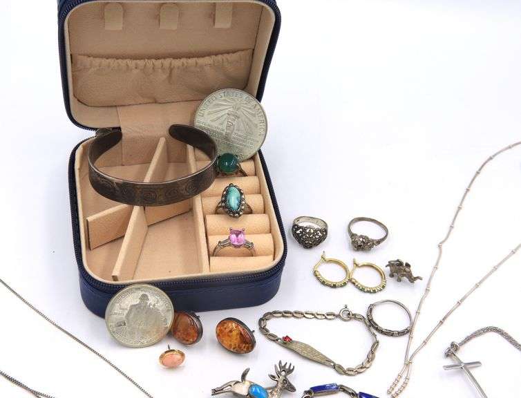 Group lot of Vintage Sterling Silver Jewelry
