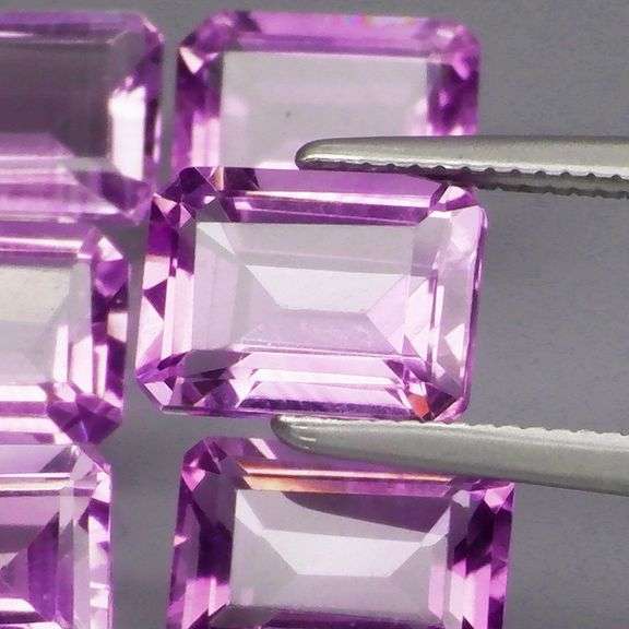 Vibrant 7.94ct 8x6mm real Bolivian Amethyst set