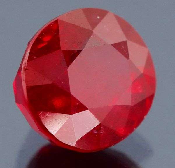 Amazing blood red 5.76ct Ruby