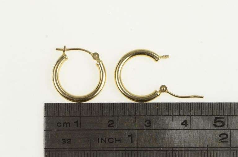 14K Yellow Gold 14.9mm Round Vintage Simple Classic Hoop Earrings