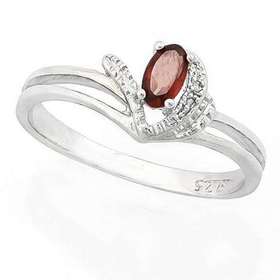 1/3 CT GARNET STERLING SILVER RING