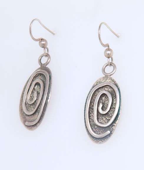 Vintage 925 Sterling Silver Signed Dangle Earrings