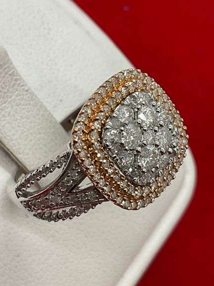 CERTIFIED BRAND NEW DIAMOND RING WITH ROSE GOLD ACCENT